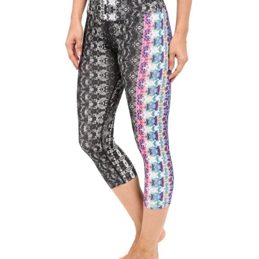 PRANA Roxanne Black Colorful Hydrobloom Capri Workout Leggings Pants Size XS